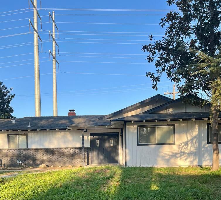 Sequoia Villa Visalia Dış mekan fotoğraf